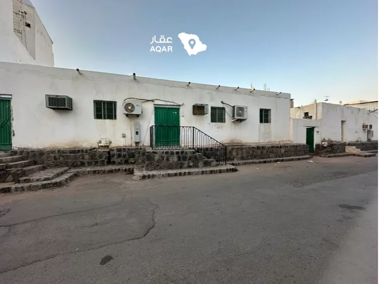 Building for Sale in Medina Al Mughislah صورة 3