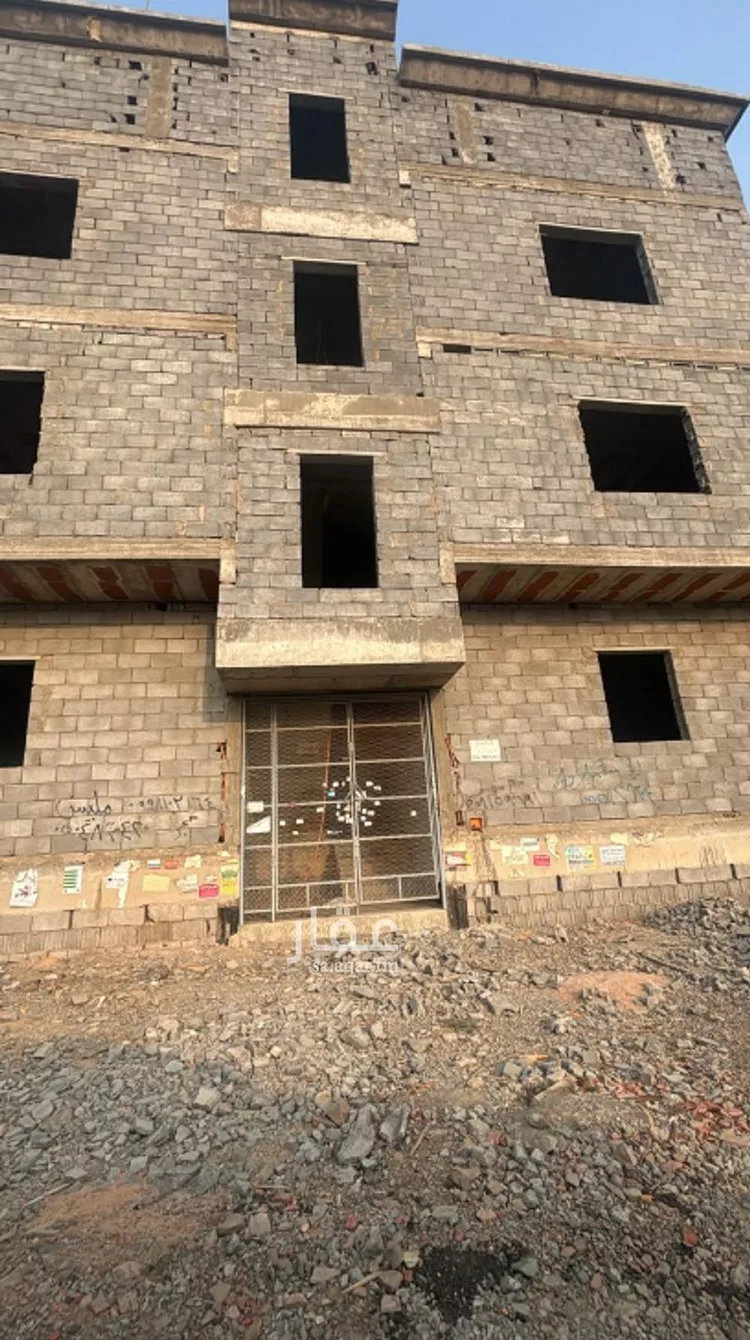 Building for Sale in Medina Hathm
