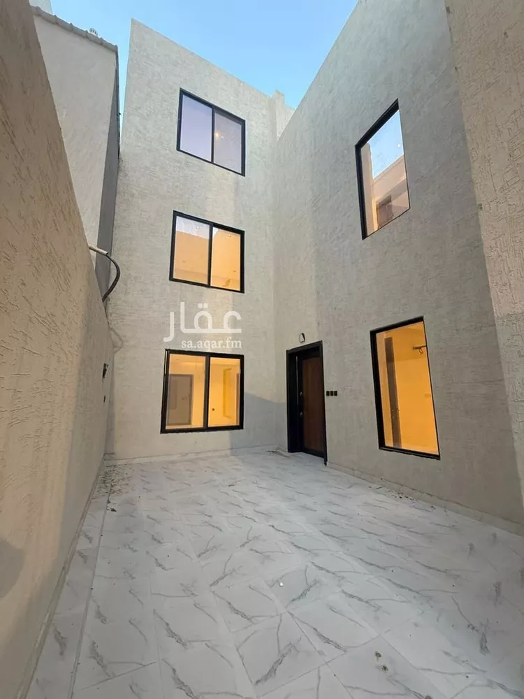 فيلا للبيع في شارع احمد الهواري, حي السكب, مدينة المدينة المنورة, منطقة المدينة المنورة صورة 5