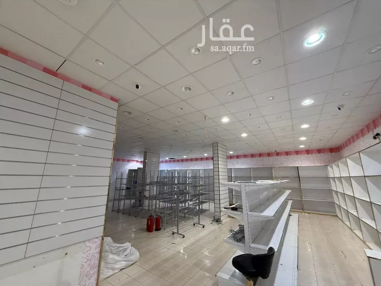 Shop for Rent in Medina Al Qaswa صورة 2