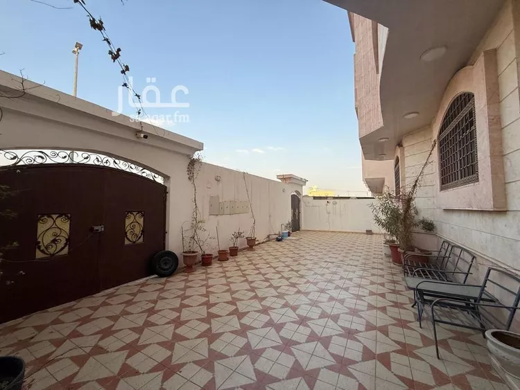 فيلا للبيع في شارع عويمر بن عامر, حي الروابي, مدينة المدينة المنورة, منطقة المدينة المنورة 25