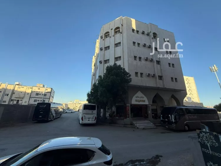 عمارة للبيع في شارع ابن المخيلى, حي المصانع, مدينة المدينة المنورة, منطقة المدينة المنورة صورة 2