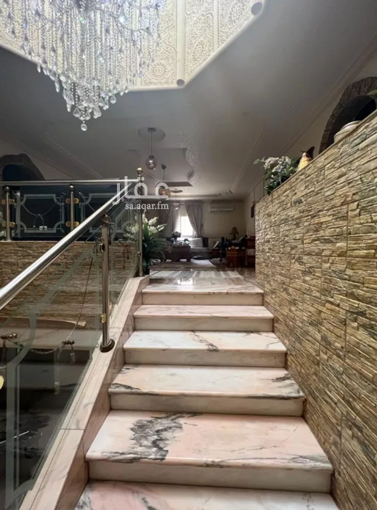 Building for Sale in Medina Mudhainib صورة 2