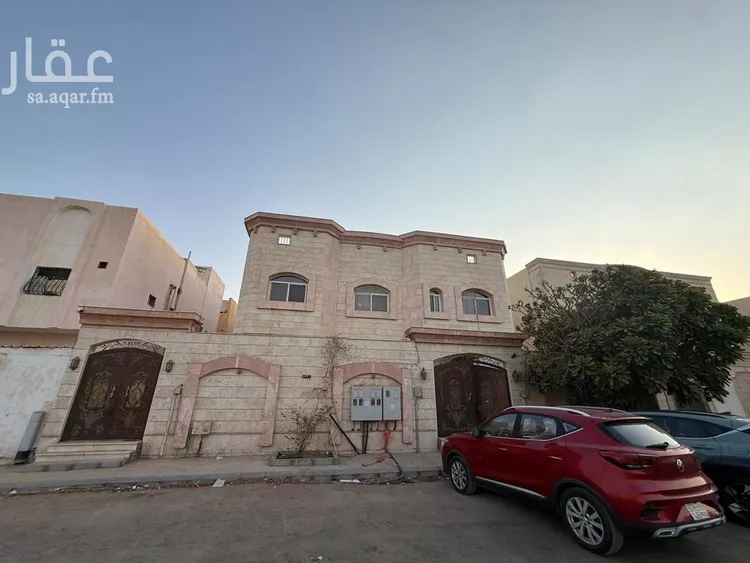 فيلا للبيع في شارع عويمر بن عامر, حي الروابي, مدينة المدينة المنورة, منطقة المدينة المنورة صورة 2