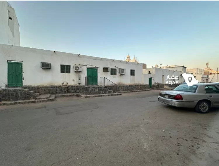Building for Sale in Medina Al Mughislah صورة 2