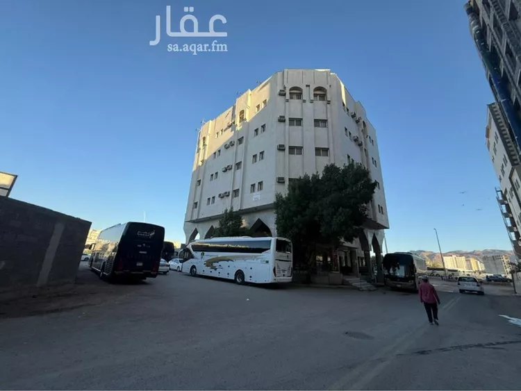 عمارة للبيع في شارع ابن المخيلى, حي المصانع, مدينة المدينة المنورة, منطقة المدينة المنورة