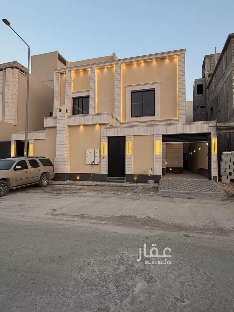 Floor for Sale in Riyadh Al Janadriyah
