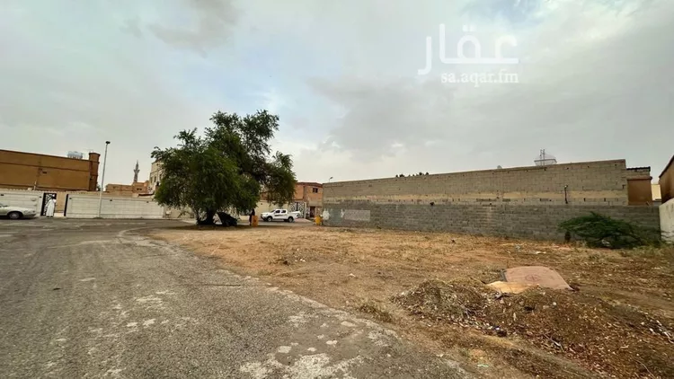 أرض للبيع في شارع احمد الدارمي, حي الفاخرية, مدينة عنيزه, منطقة القصيم