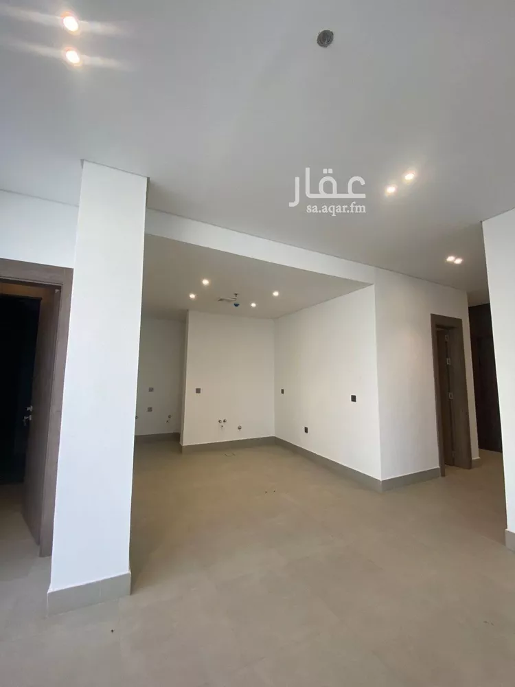 شقة للبيع في شارع الامير متعب, حي المنتزة, مدينة الدمام, المنطقة الشرقية صورة 5