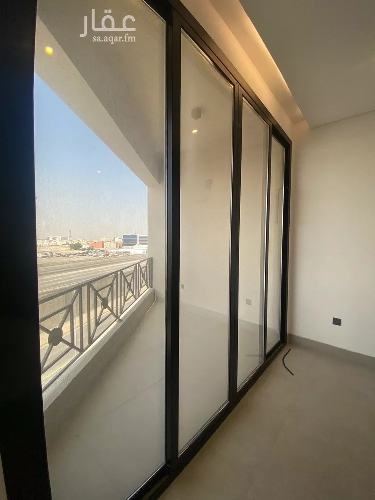 شقة للبيع في شارع الامير متعب, حي المنتزة, مدينة الدمام, المنطقة الشرقية صورة 4