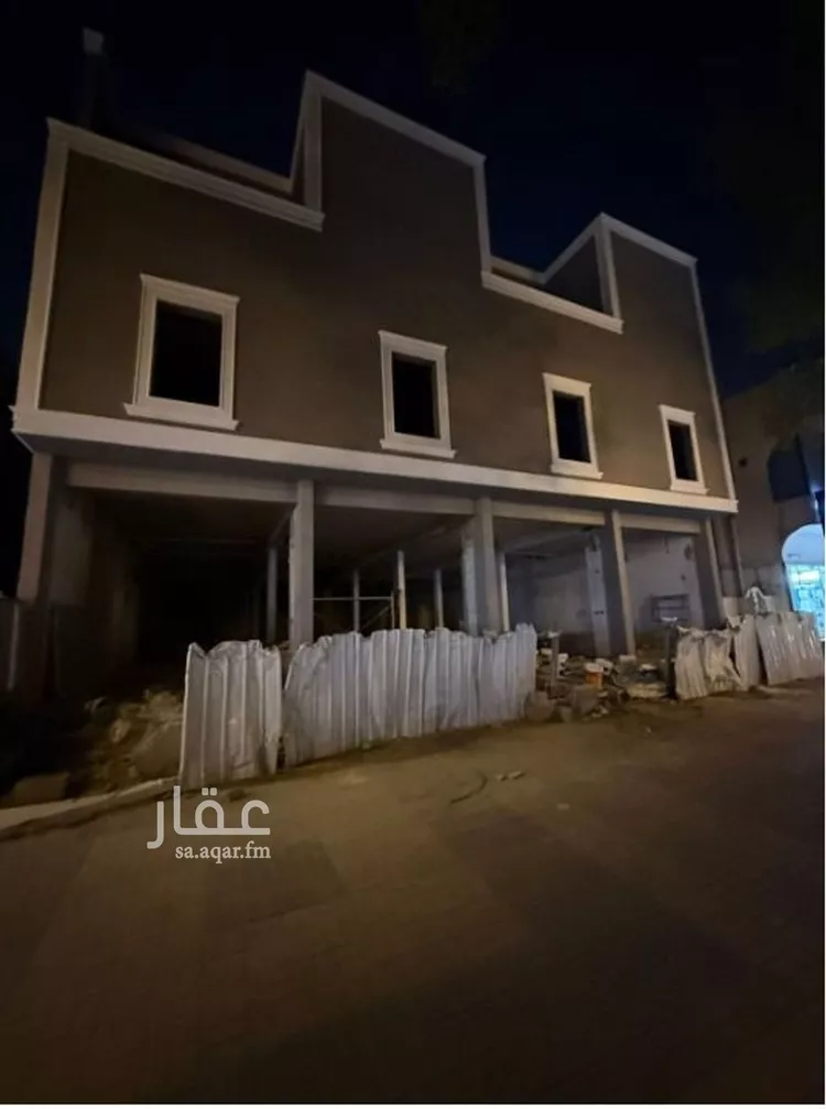 محل للإيجار في شارع العليا, حي الورود, مدينة الرياض, منطقة الرياض