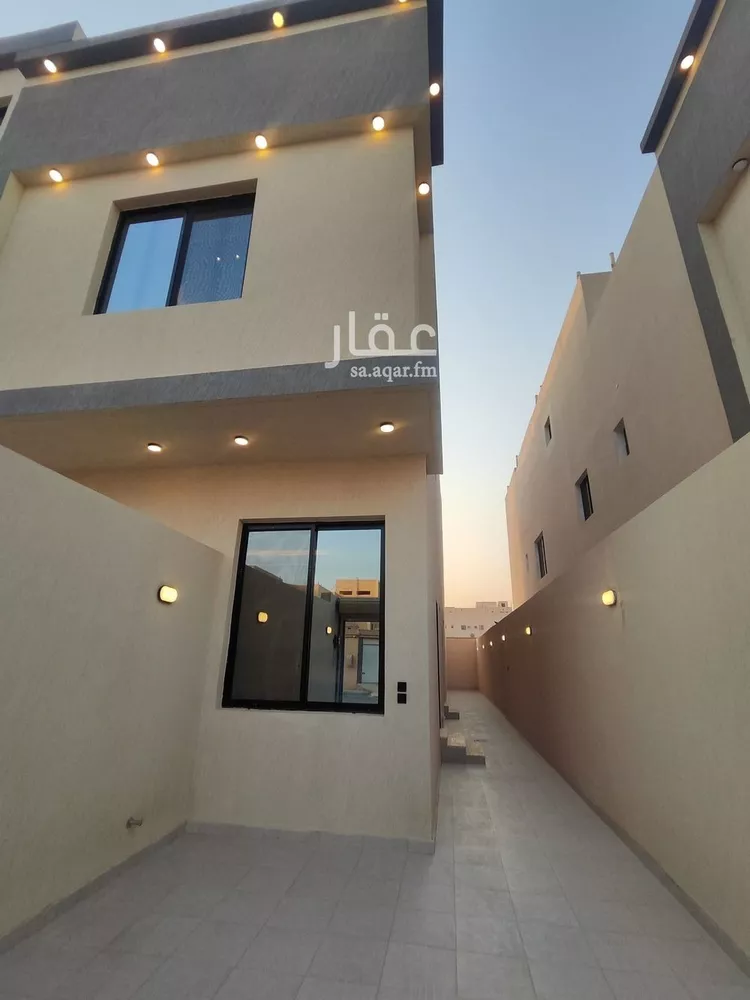 دور للبيع في شارع مالك بن الحارث, حي بدر, مدينة الرياض, منطقة الرياض صورة 5