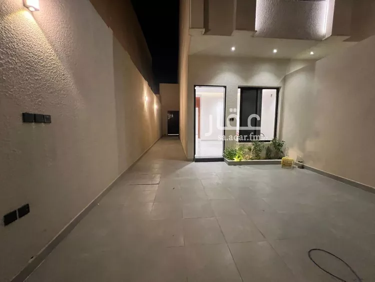 دور للبيع في شارع الوداد, حي طويق, مدينة الرياض, منطقة الرياض صورة 3