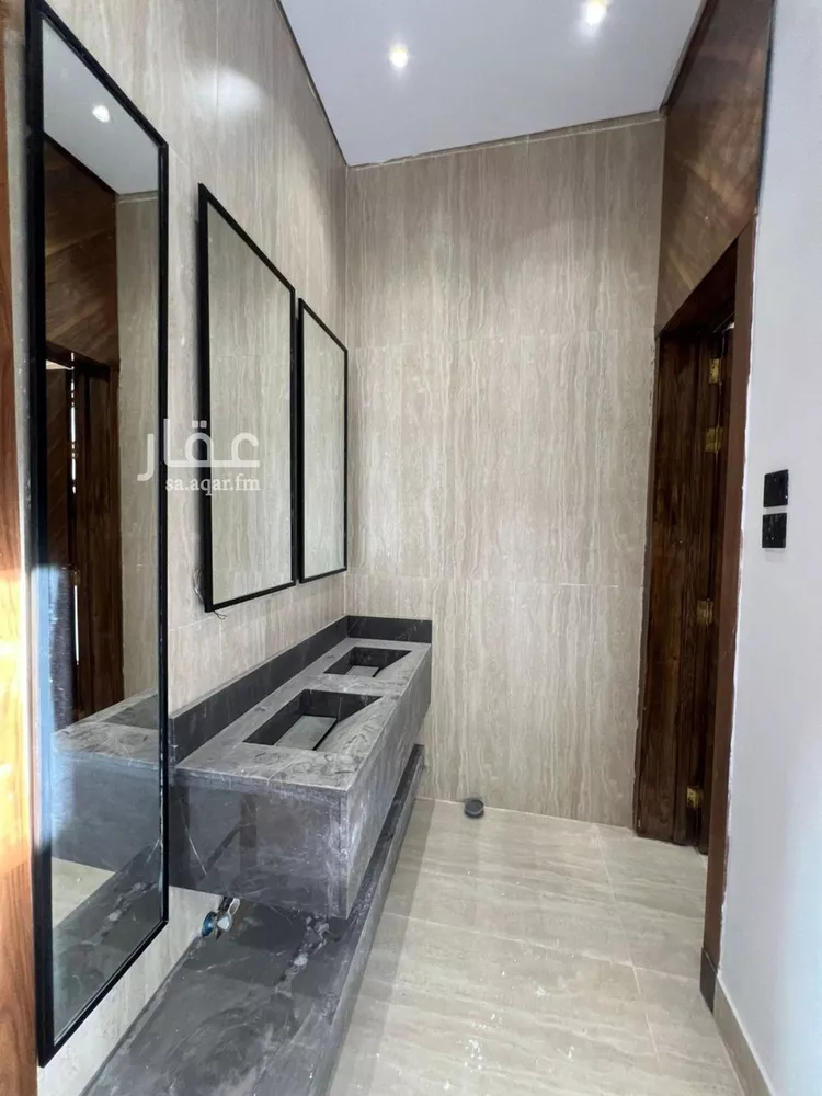 فيلا للبيع في شارع الصدف, حي طويق, مدينة الرياض, منطقة الرياض صورة 4