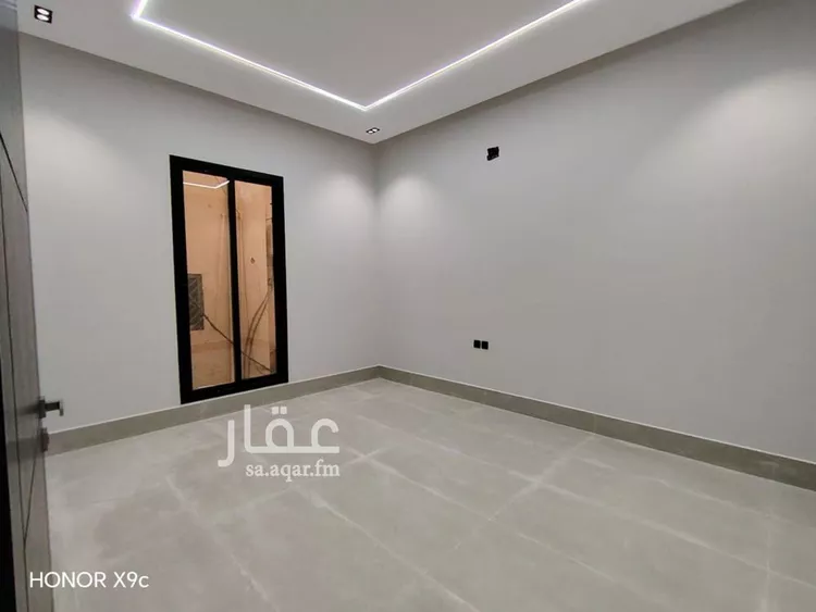 فيلا للبيع في شارع دبيل, حي العريجاء الغربي, مدينة الرياض, منطقة الرياض صورة 2