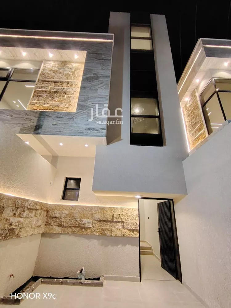دور للبيع في شارع بشري الجبرتي الشافعي, حي العوالي, مدينة الرياض, منطقة الرياض صورة 2