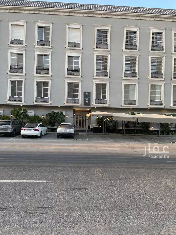 شقة للإيجار في شارع الشيخ عبدالله بن جبرين, حي القيروان, مدينة الرياض, منطقة الرياض صورة 2