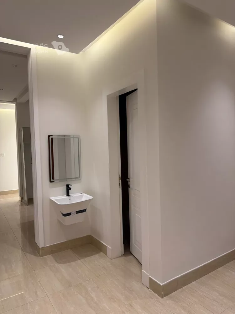 شقة للإيجار في شارع إبراهيم بن الأحمدي, حي القيروان, مدينة الرياض, منطقة الرياض 7