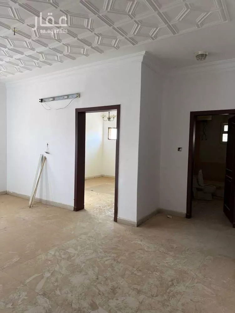 عمارة للإيجار في شارع يزيد بن ابي سفيان, حي العريجاء الأوسط, مدينة الرياض, منطقة الرياض 14