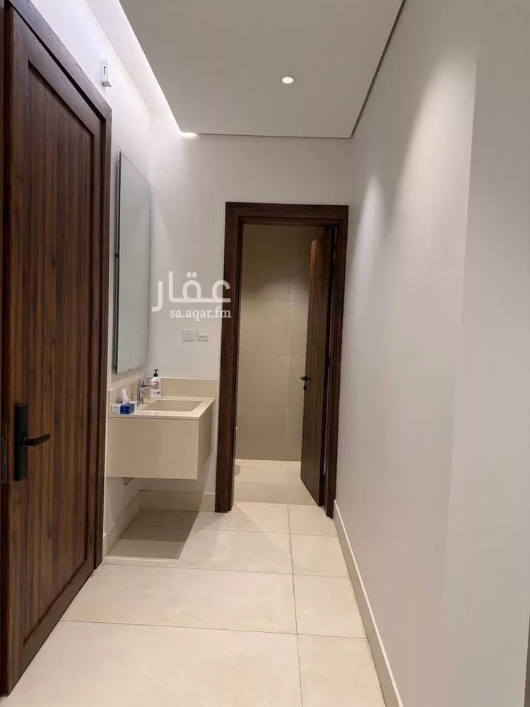 شقة للإيجار في شارع الشيخ عبدالله بن جبرين, حي القيروان, مدينة الرياض, منطقة الرياض 8