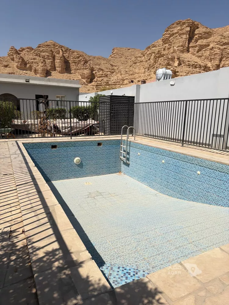 استراحة للبيع في شارع قصور ال مقبل 12, حي قصور ال مقبل, مدينة مزارع البطين ومزرعه دواجن, منطقة الرياض 6