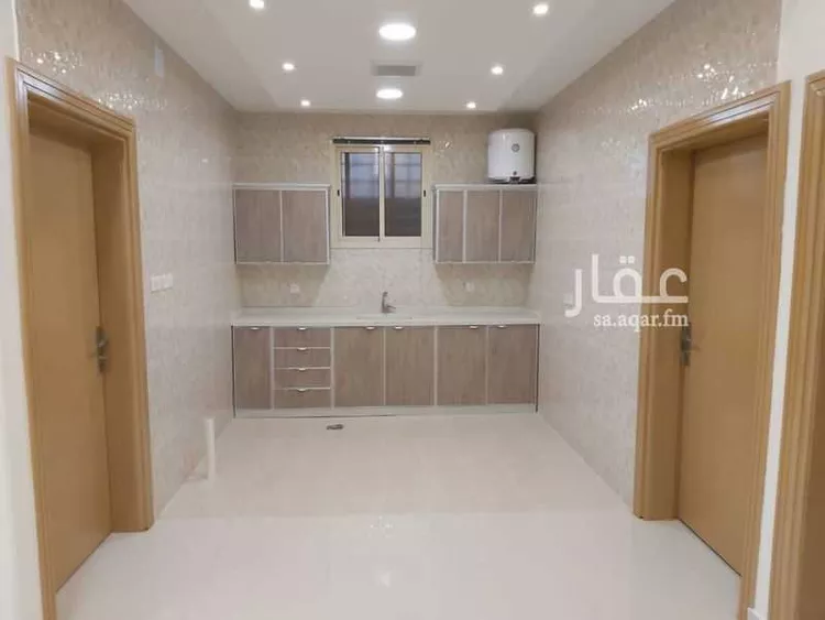 شقة للإيجار في شارع الامير عبدالله بن عبدالعزيز, حي النهضة, مدينة بريده, منطقة القصيم صورة 5