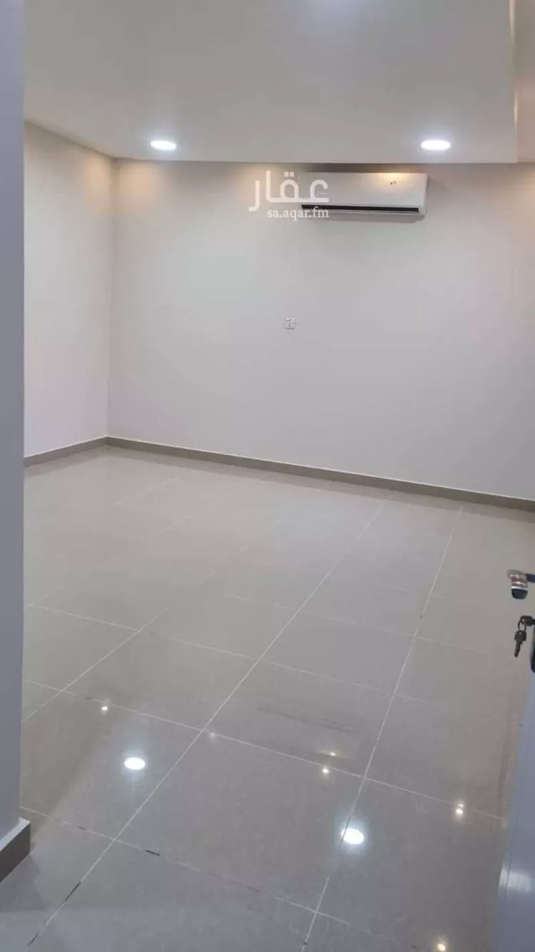 شقة للإيجار في شارع ظهير الدين البهيقي, حي الريان, مدينة بريدة, منطقة القصيم صورة 2