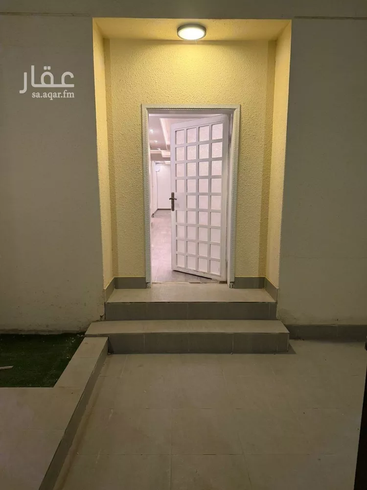 فيلا للبيع في شارع بئر المعروف, حي المروج, مدينة الرياض, منطقة الرياض صورة 5