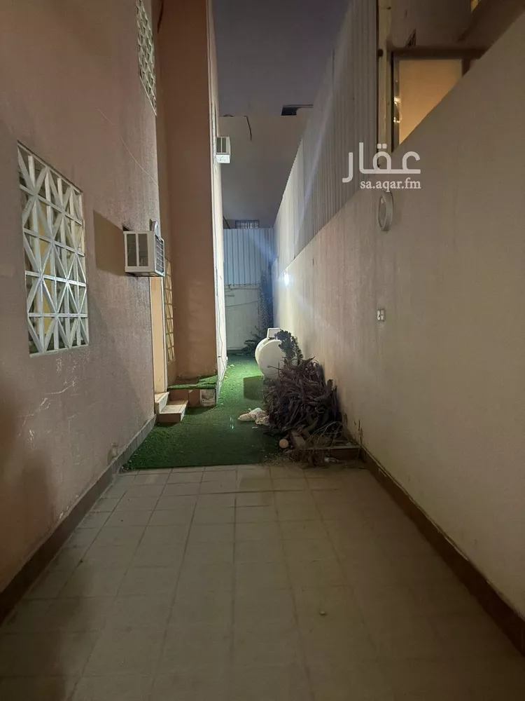 فيلا للإيجار في شارع بئر المعروف, حي المروج, مدينة الرياض, منطقة الرياض صورة 4