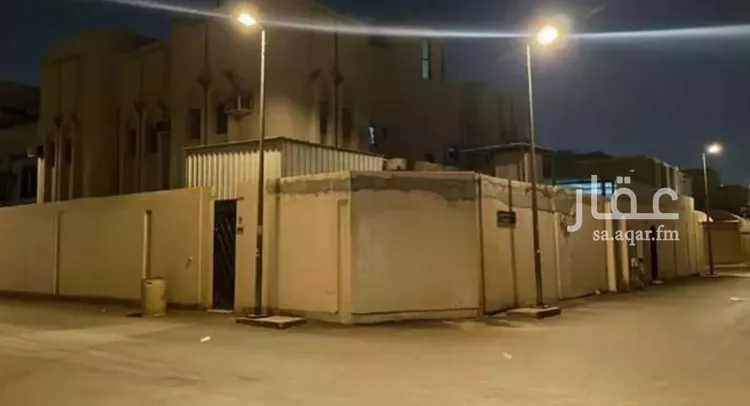 فيلا للبيع في شارع أبي رجوم, حي الملك فهد, مدينة الرياض, منطقة الرياض