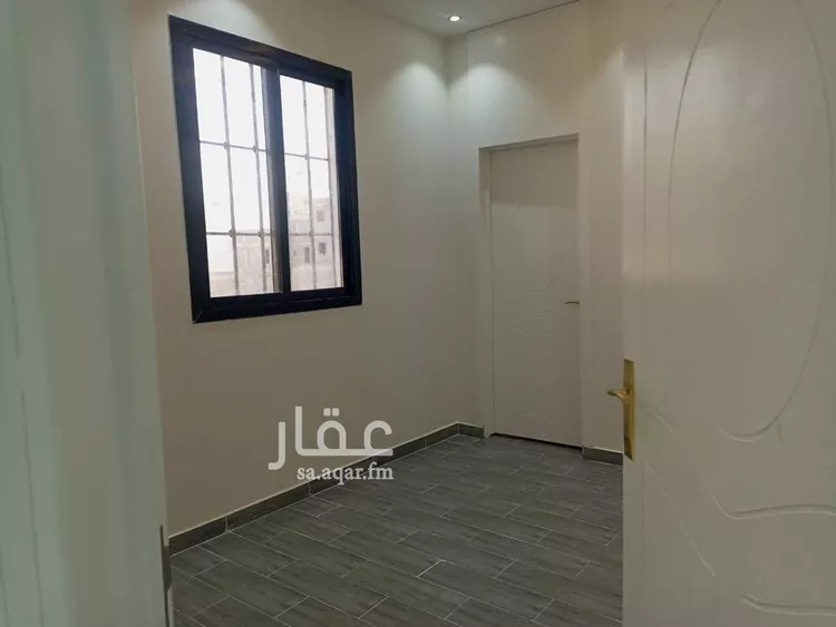 فيلا للبيع في شارع عفيفة بنت أحمد, حي الرمال, مدينة الرياض, منطقة الرياض صورة 3