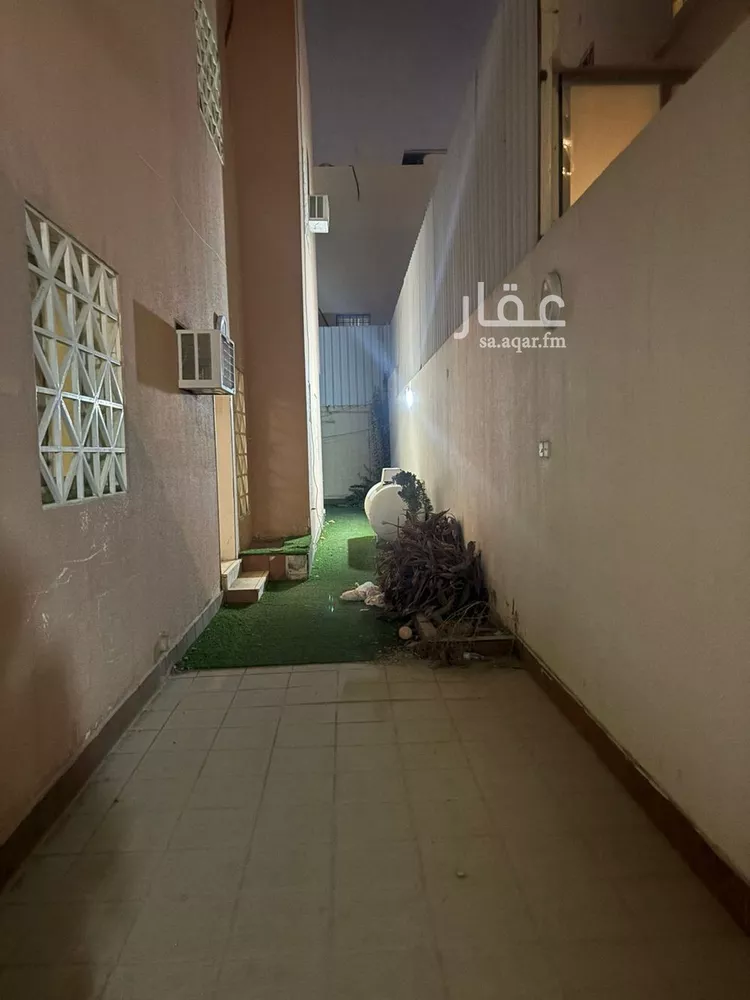 فيلا للإيجار في شارع بئر المعروف, حي المروج, مدينة الرياض, منطقة الرياض صورة 3