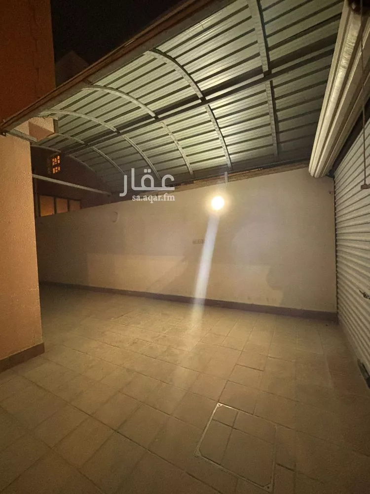 فيلا للإيجار في شارع بئر المعروف, حي المروج, مدينة الرياض, منطقة الرياض صورة 3