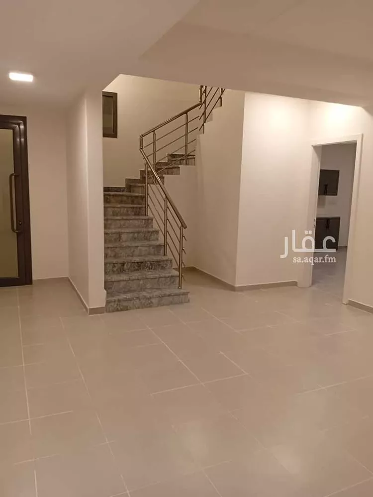 فيلا للإيجار في شارع المغيرة بن نوفل ، حي الإسكان الجنوبي ، الدمام ، الدمام صورة 5