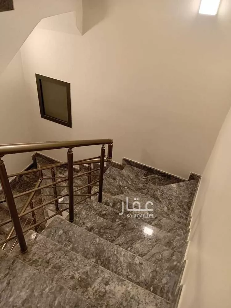 فيلا للإيجار في شارع المغيرة بن نوفل ، حي الإسكان الجنوبي ، الدمام ، الدمام