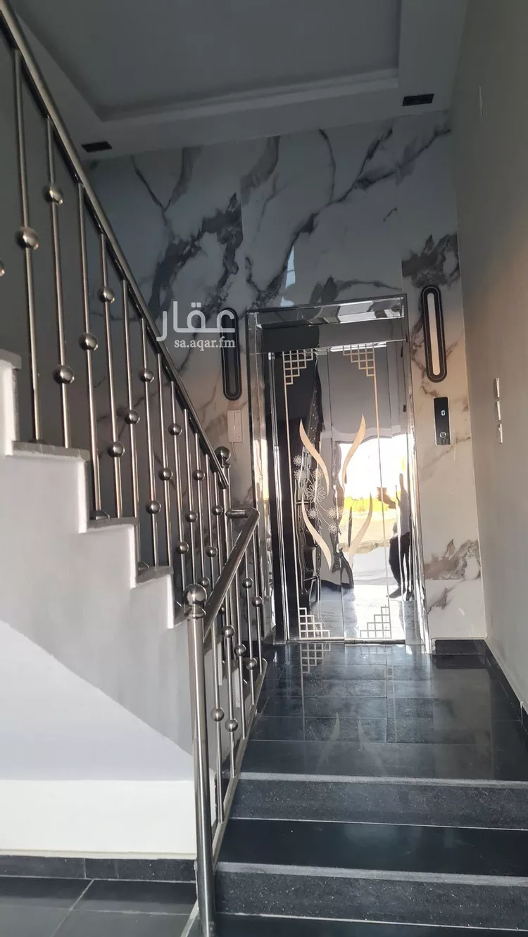 شقة للبيع في شارع سفيان بن بشير الخزرجي, حي المعارض, مدينة خميس مشيط, منطقة عسير صورة 5
