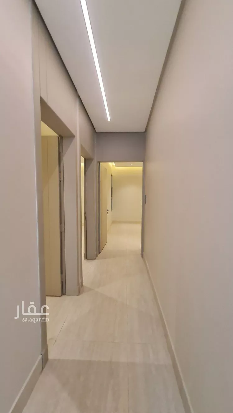 دور للبيع في شارع سوق الجمعة, حي سلطانة, مدينة أبها, منطقة عسير صورة 5