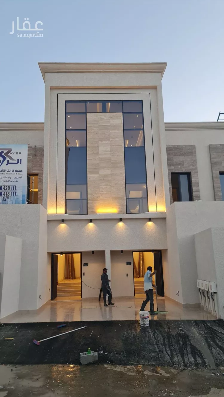 دور للبيع في شارع سوق الجمعة, حي سلطانة, مدينة أبها, منطقة عسير