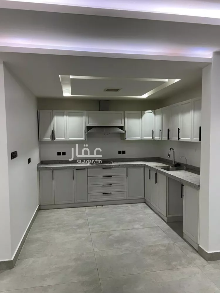 شقة للإيجار في شارع محمد بن عبدالعزيز الدغيثر, حي الملقا, مدينة الرياض, منطقة الرياض