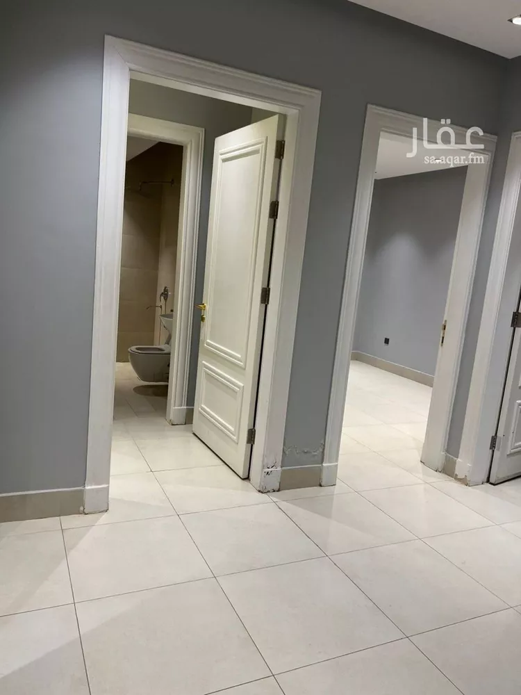 شقة للإيجار في شارع رقم 352, حي الملقا, مدينة الرياض, منطقة الرياض صورة 3