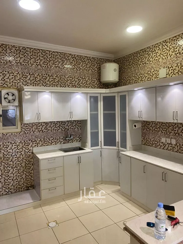 شقة للإيجار في شارع شهيد الدين ثم الوطن يحيى محمد يحيى الش, حي القيروان, مدينة الرياض, منطقة الرياض صورة 2