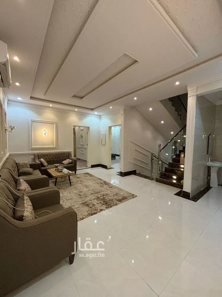 فيلا للإيجار في شارع عمر بن علي الجعدي, حي طويق, مدينة الرياض, منطقة الرياض