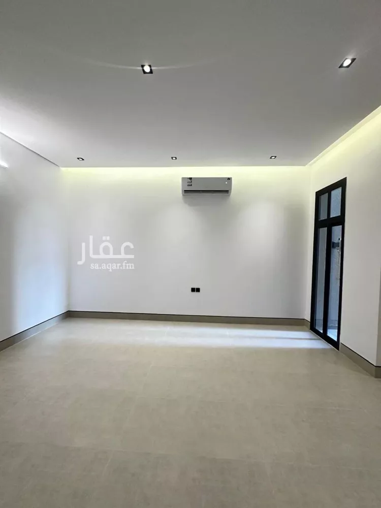 دور للبيع في شارع زيد الغفاري, حي المروج, مدينة المزاحميه, منطقة الرياض صورة 3