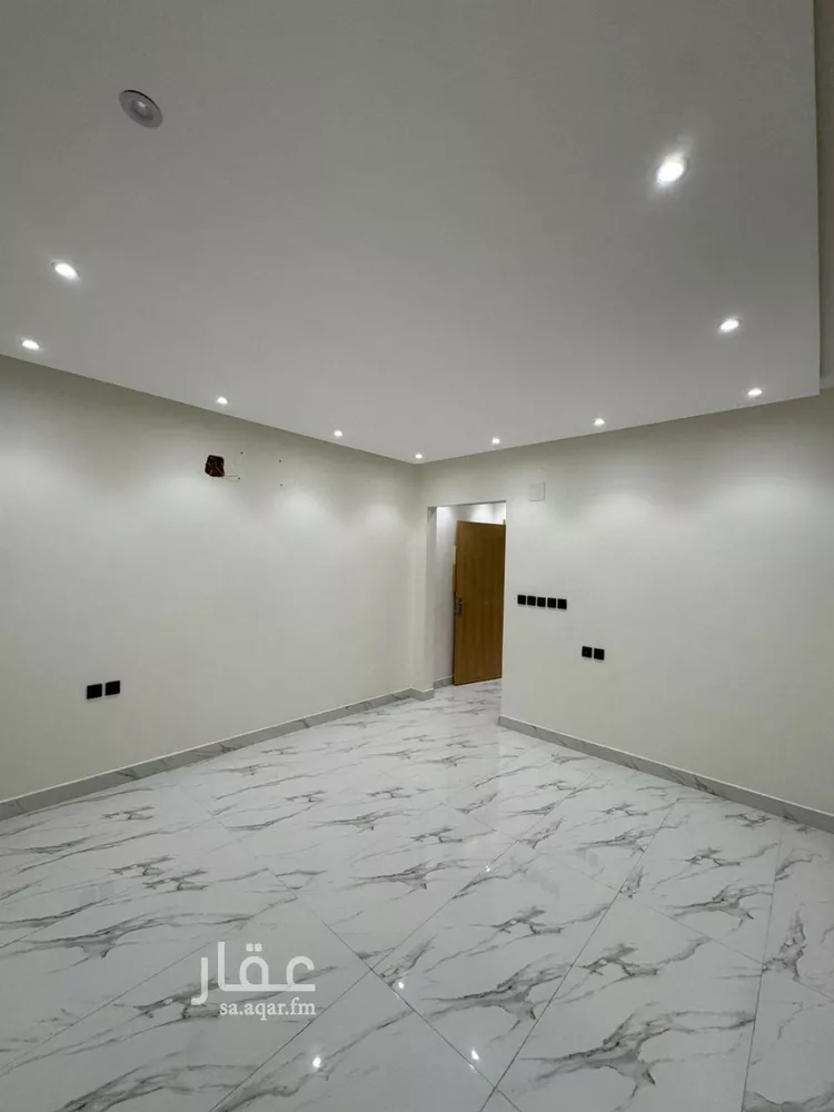شقة للإيجار في شارع خارجة بن سعيد, حي العريجاء الغربي, مدينة الرياض, منطقة الرياض