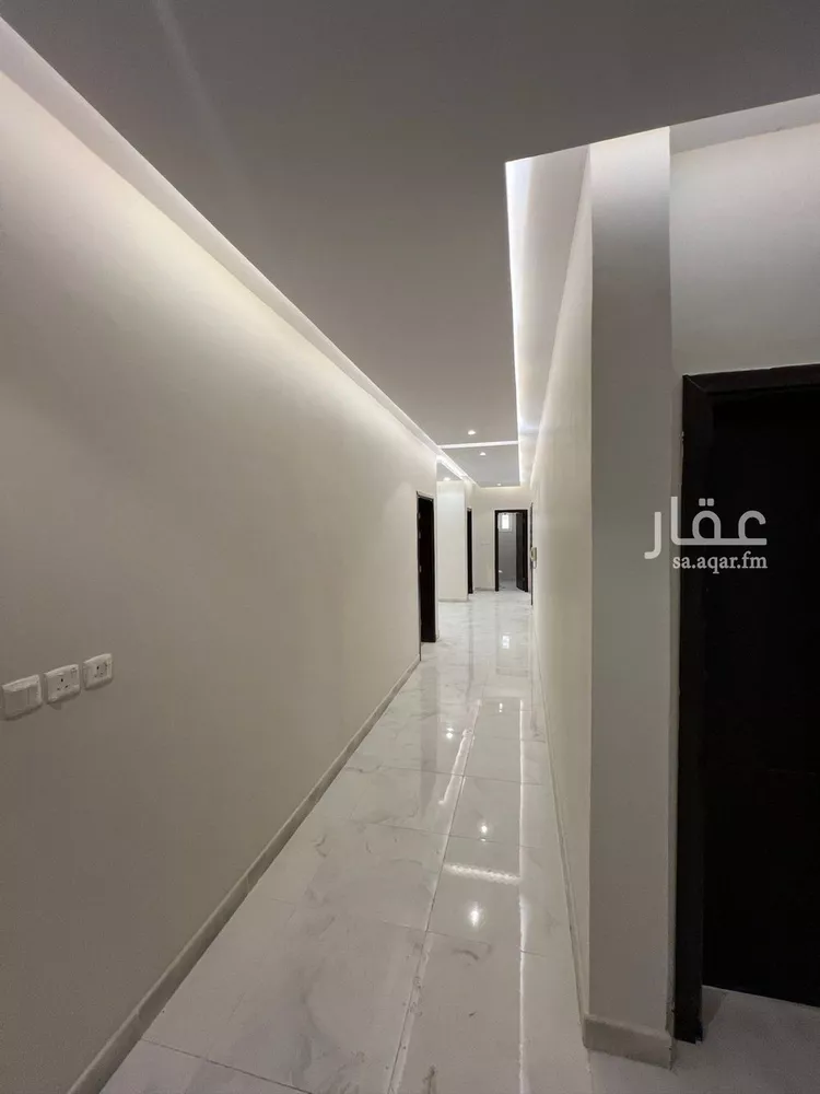 فيلا للبيع في شارع عبدالباقي الحنائي, حي الريان, مدينة جدة, منطقة مكة المكرمة صورة 4