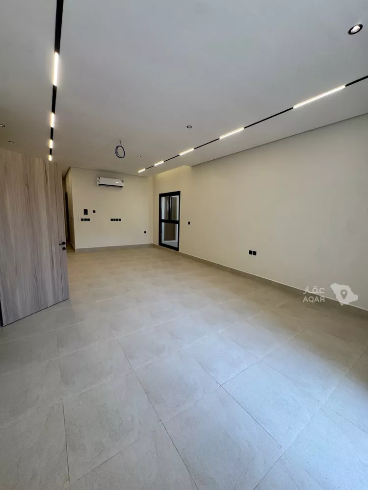 Floor for Rent in Riyadh Ar Rabie 5
