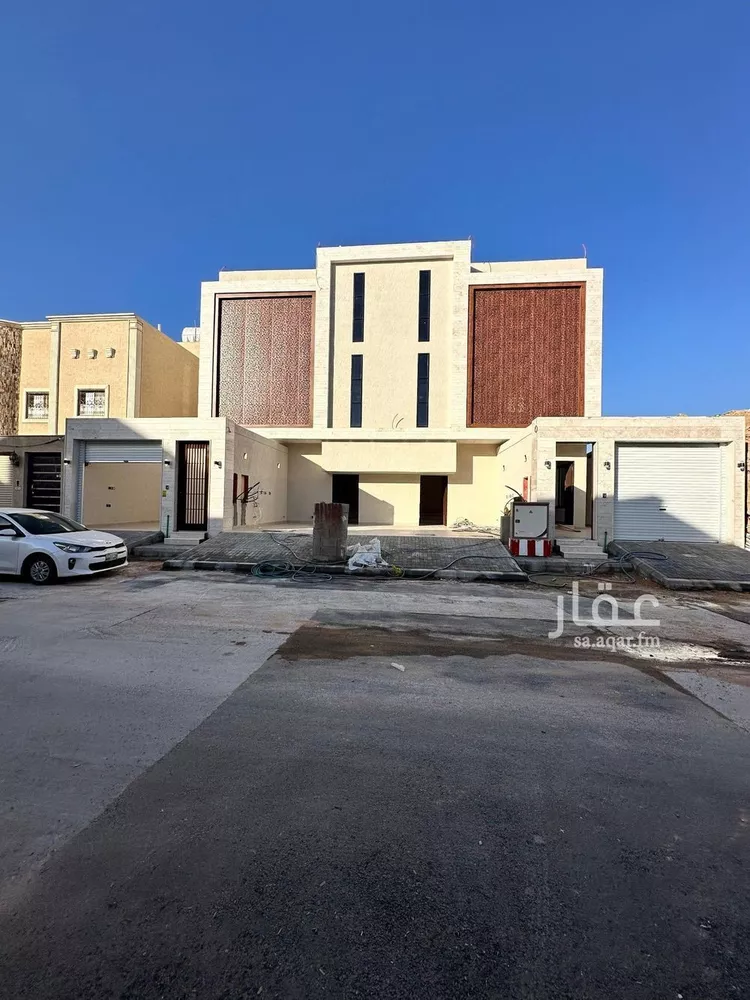 Floor for Sale in Riyadh Al Hazm