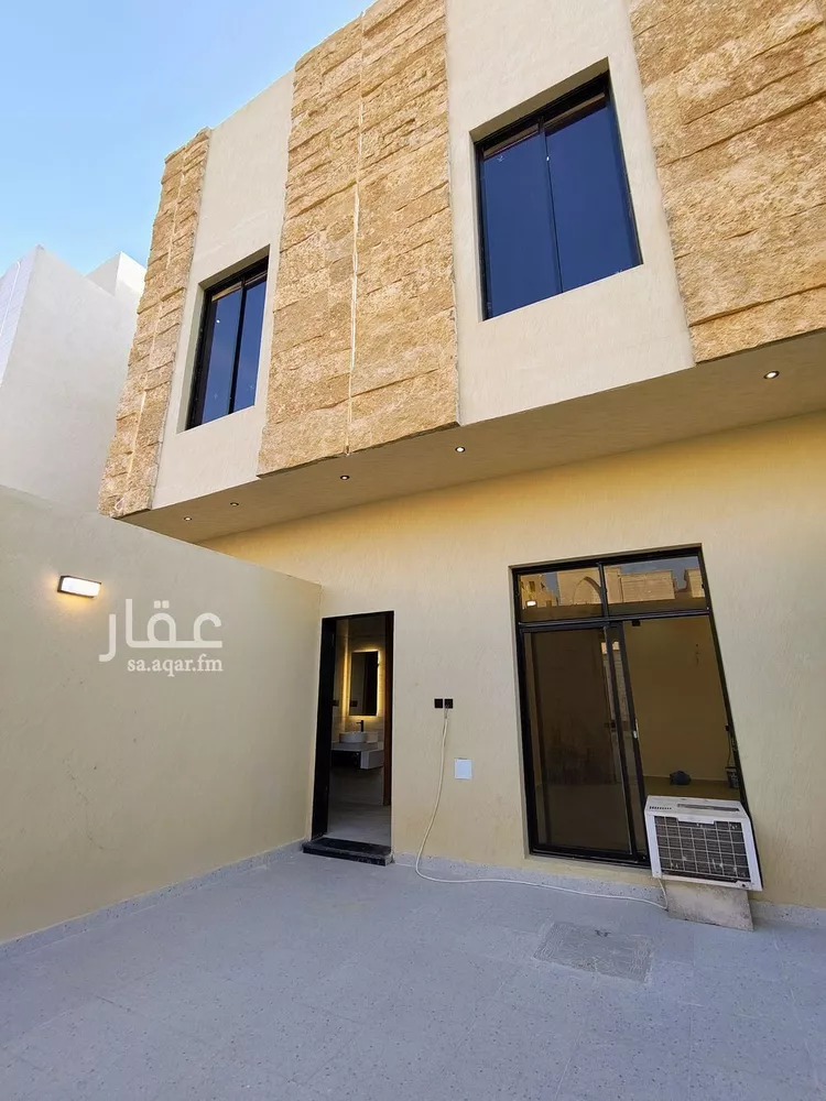 فيلا للبيع في شارع الزمخشري, حي عكاظ, مدينة الرياض, منطقة الرياض صورة 3