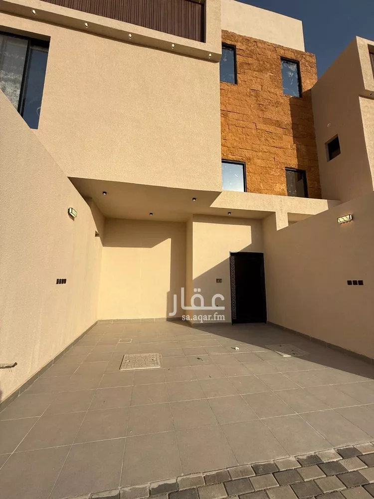 دور للبيع في شارع الكاتب, حي الحزم, مدينة الرياض, منطقة الرياض صورة 3