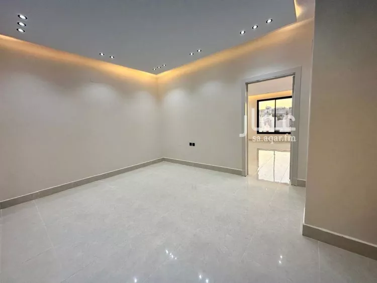 فيلا للبيع في شارع خديجة بنت خويلد, حي طويق, مدينة الرياض, منطقة الرياض صورة 3